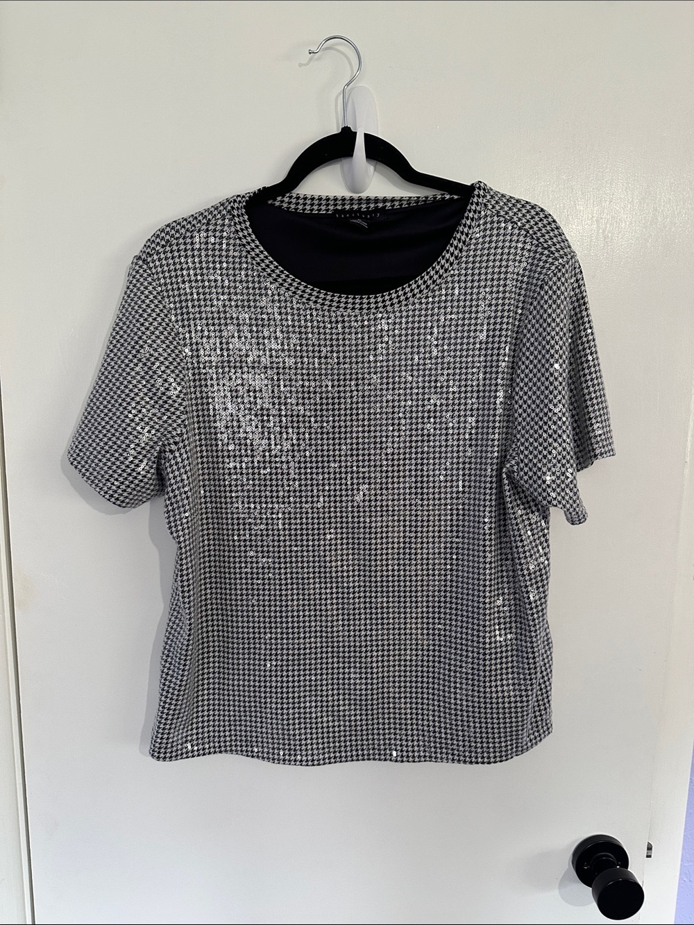 Sanctuary Black and White Houndstooth Sequin Short Sleeve Top size XL